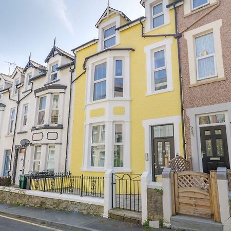 Downtown - Manhattan House Llandudno Exterior photo